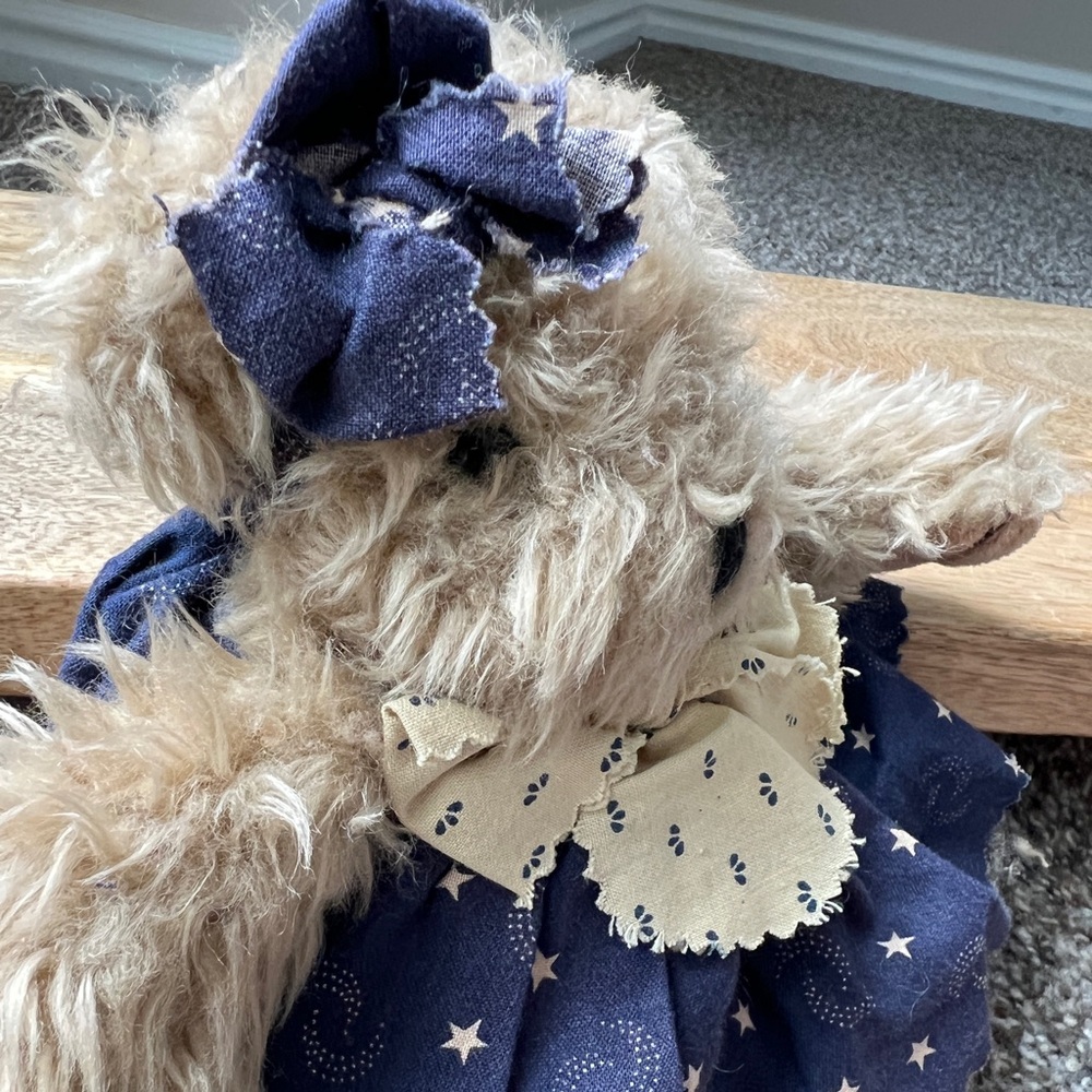 Rate vintage Ganz bear from The Heritage collection “butterscotch” 1992